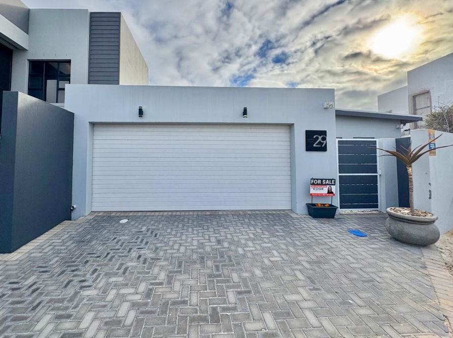 3 Bedroom Property for Sale in Sandown Western Cape